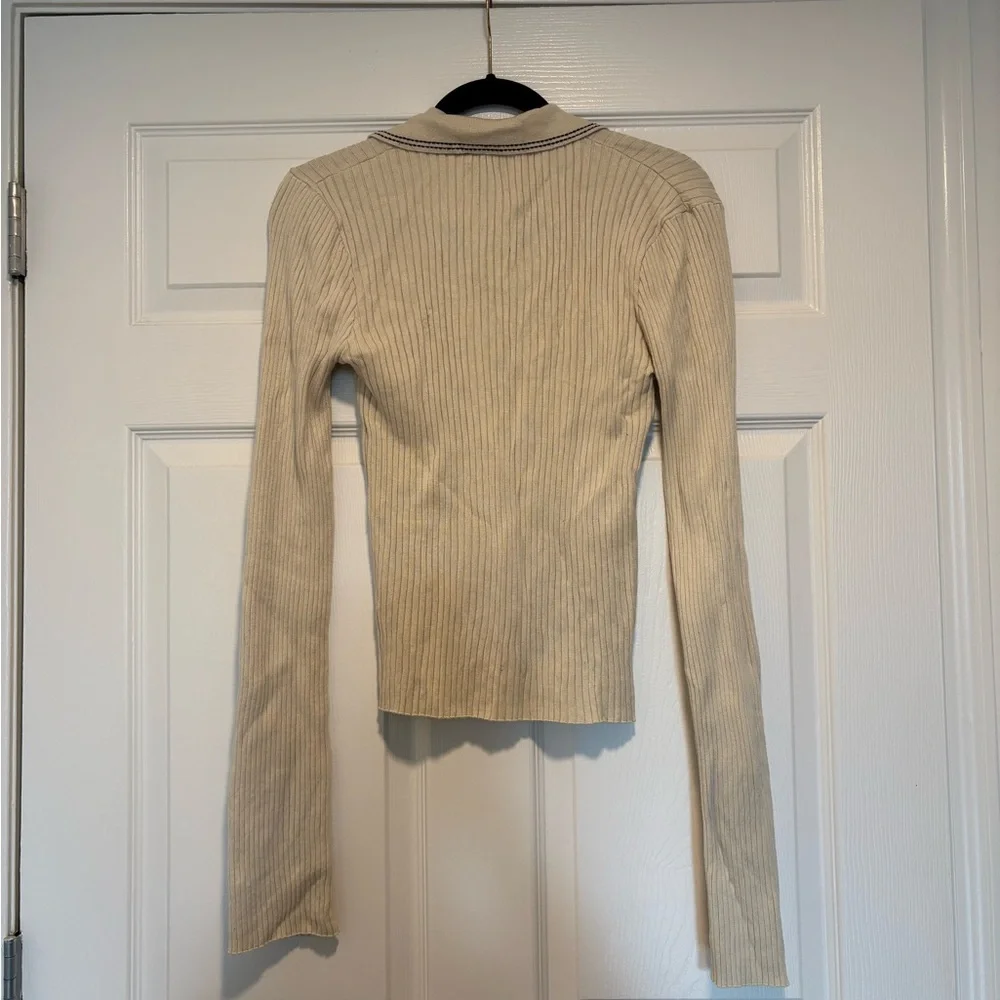 Rumored Equestrian Knit Top in Ivory - Picture 4 of 5